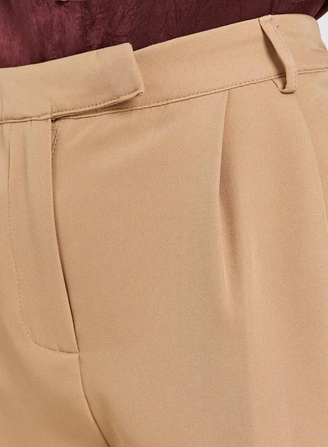 ستايلي بنطال بأرجل مستقيمة